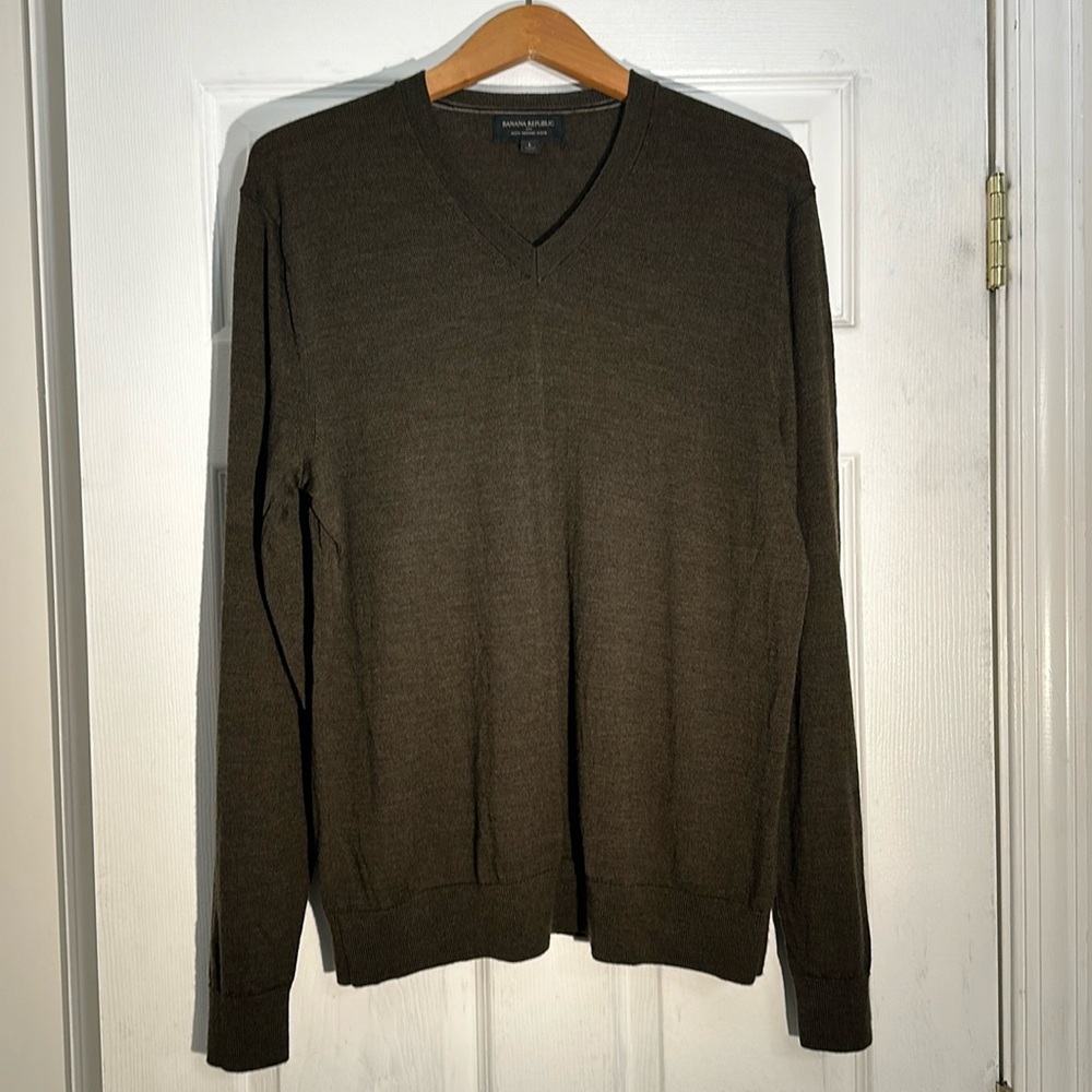 Banana Republic Brown 100% Wool Sweater